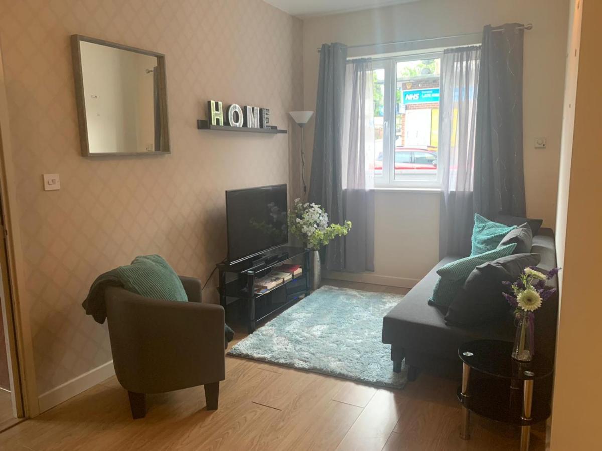 Absolute Stays In Sherwood- Nottingham Castle- Capital Fm Arena Nottingham- Contractors-Free Wifi- Free Parking- Long And Short Stays- Families-East Midlands Airport-Trent Bridge-Actors-Aria Court- Mansfield Exterior foto